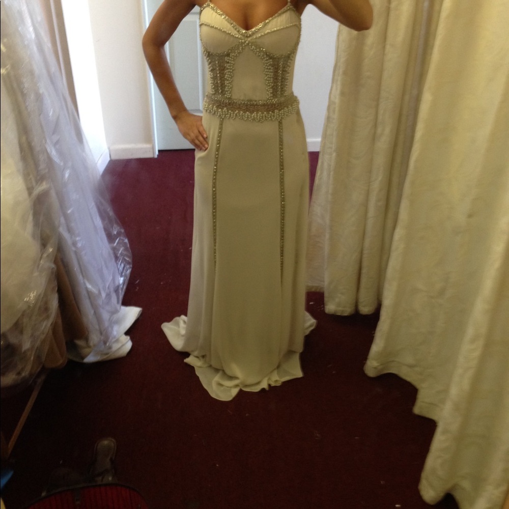 Mignon dress prom/maxi